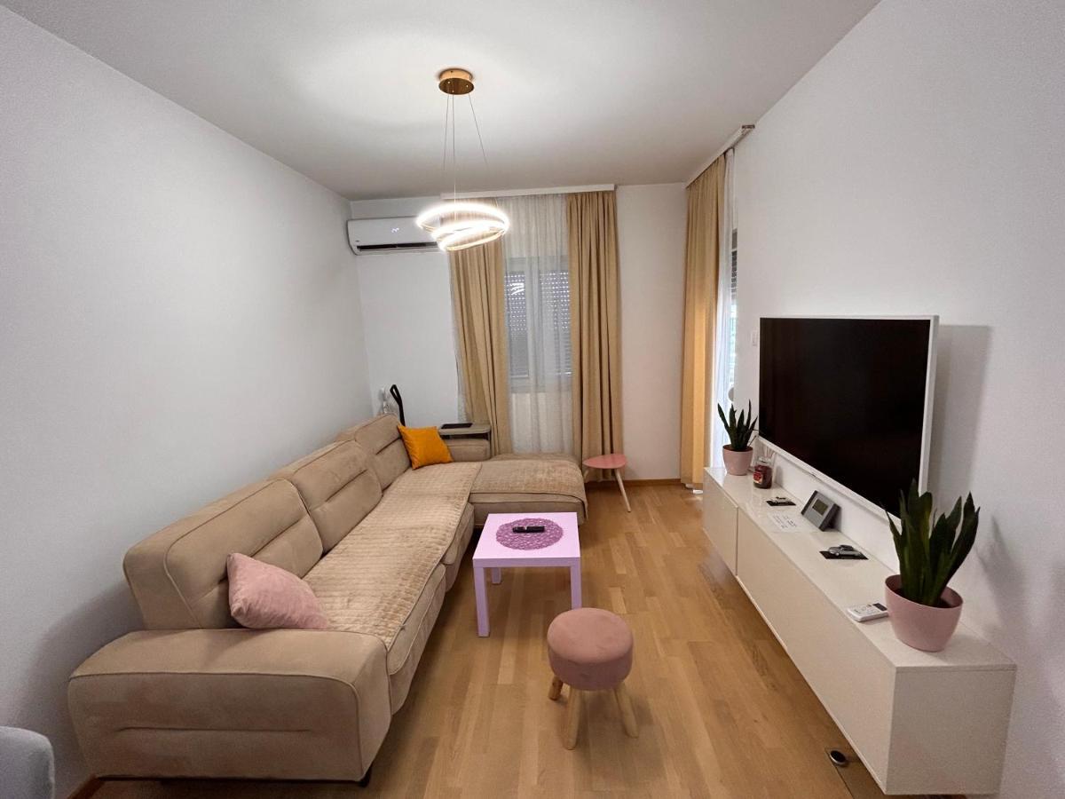 Appartement Flat Mara, Pet Friendly à Podgorica Extérieur photo